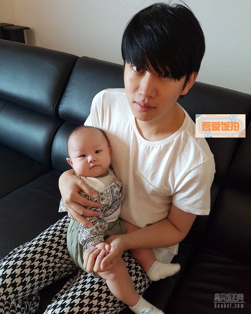 Super Junior希澈当舅舅了 Super Junior希澈当舅舅了