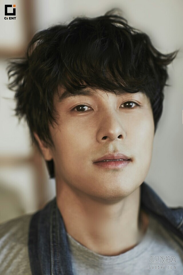 金烔完将担任节目《朴珍允的歌谣广场》的一日DJ 金烔完将担任节目《朴珍允的歌谣广场》的一日DJ