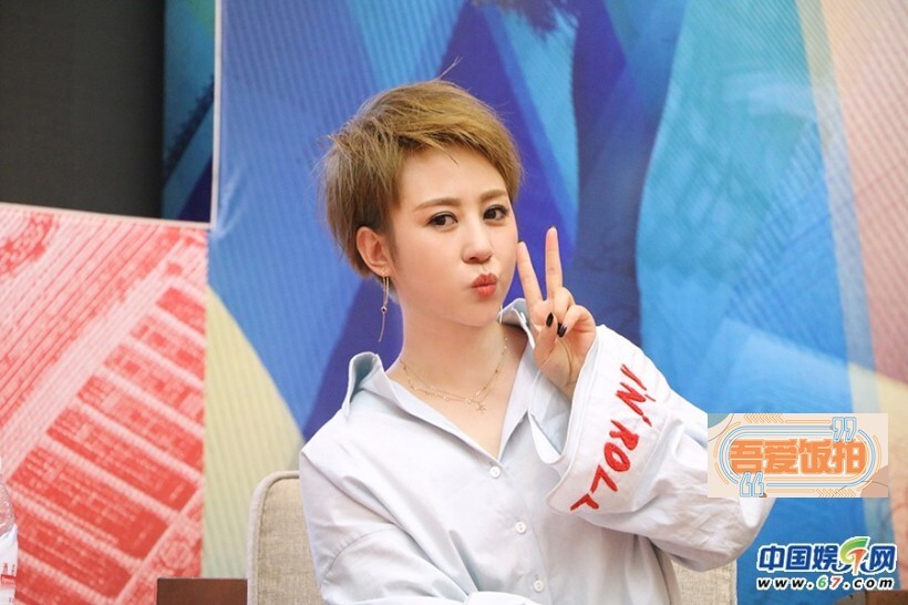 《乌龙山伯爵》目前正在全国展开话剧巡演