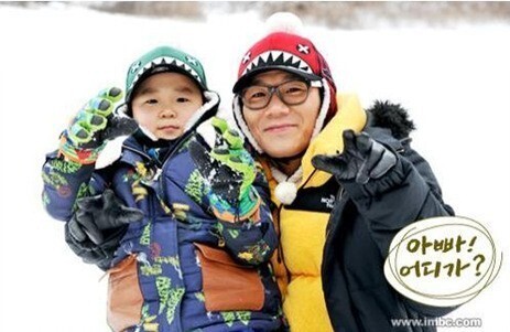 尹民秀在录制《不朽的名曲》中突发呼吸不畅并迅速送医就诊 尹民秀在录制《不朽的名曲》中突发呼吸不畅并迅速送医就诊