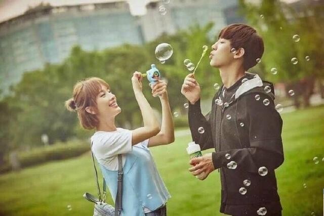 中国版《Missing9》女主角张俪成了朱镇模女友