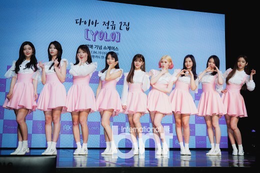 韩国女团DIA举行了正规2辑《YOLO》发售showcase 韩国女团DIA举行了正规2辑《YOLO》发售showcase