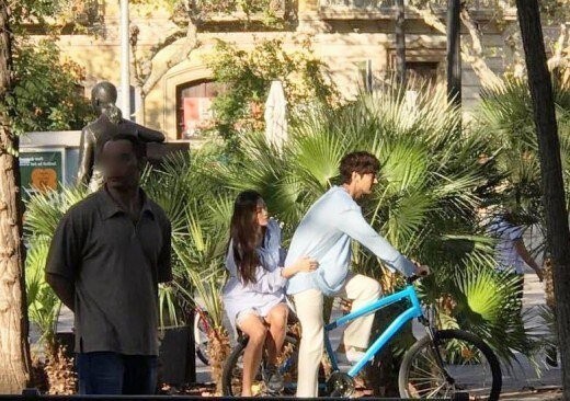 演员李敏镐与全智贤在法国拍摄的剧照被公开 演员李敏镐与全智贤在法国拍摄的剧照被公开