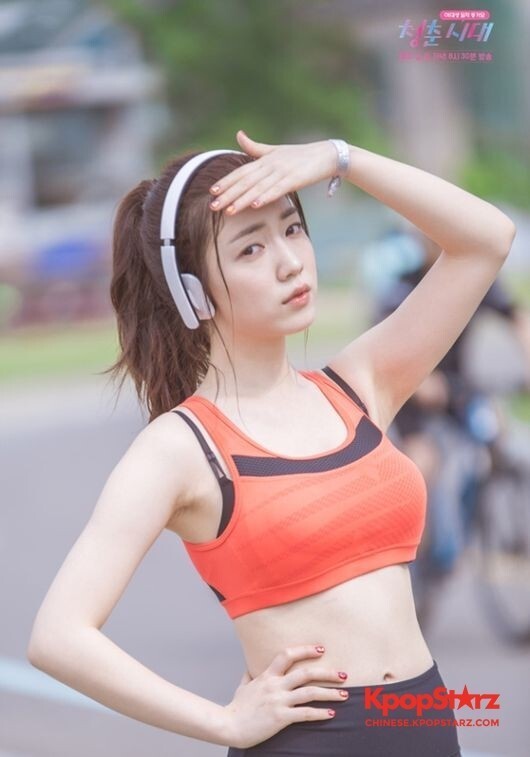 刘花英不再是女团成员,而是变身为演员 刘花英不再是女团成员,而是变身为演员