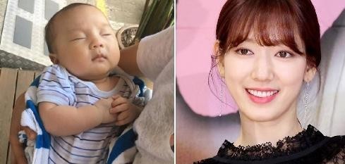 演员朴信惠公开了抱著宝宝的幸福照片