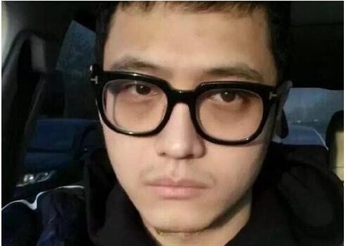 宋喆曾多次打着王宝强的旗号主动谈合作