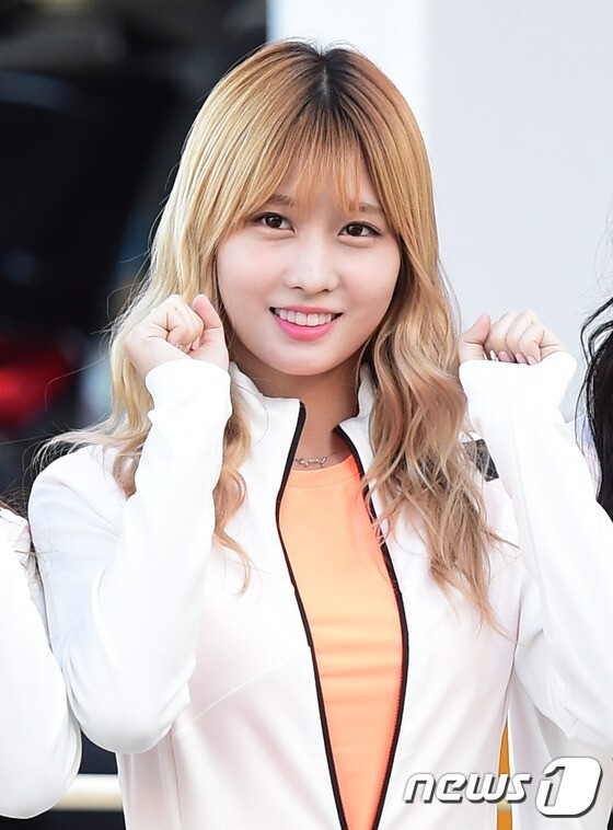 各偶像团体参加了韩国MBC《偶像明星运动会》中秋特辑录制