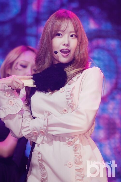 宋智恩在首尔举办《Bobby Doll》的发行纪念showcase活动 宋智恩在首尔举办《Bobby Doll》的发行纪念showcase活动