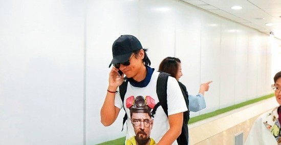 舒淇闪婚冯德伦后第一个中秋节选择陪家人度过 舒淇闪婚冯德伦后第一个中秋节选择陪家人度过