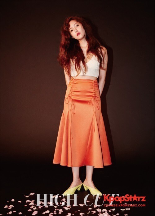 T-ara成员孝敏为韩国某时尚杂志拍摄的画报以及采访内容被公开 T-ara成员孝敏为韩国某时尚杂志拍摄的画报以及采访内容被公开