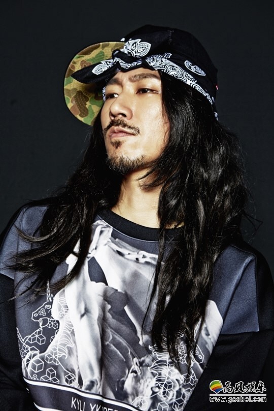 有媒体报道Tiger JK将出演《Show Me The Money 6》担任制作人