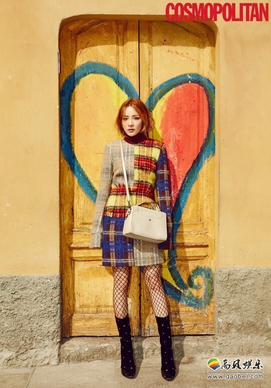 2ne1成员sandara今年已经 31 岁了