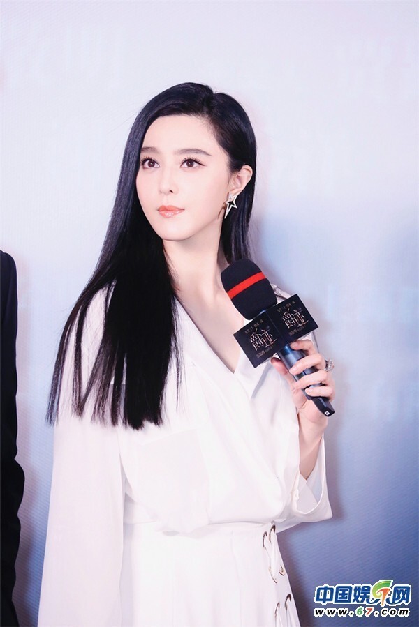 电影《爵迹》在北京举办“与子同袍”新闻发布会