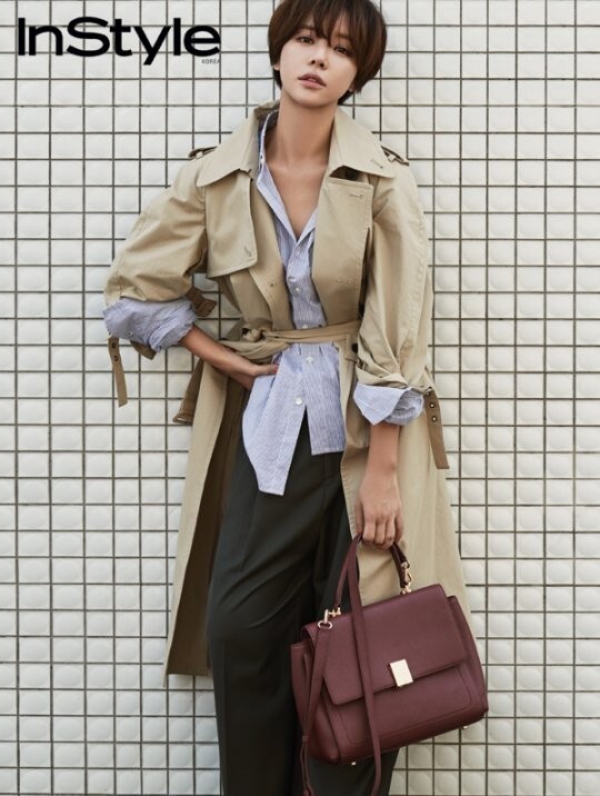 时尚杂志INSTYLE日前公开了黄正音所拍摄的最新画报 时尚杂志INSTYLE日前公开了黄正音所拍摄的最新画报