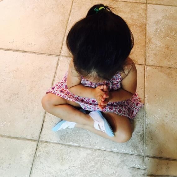 孙俪在微博晒一组儿女的同步照 孙俪在微博晒一组儿女的同步照