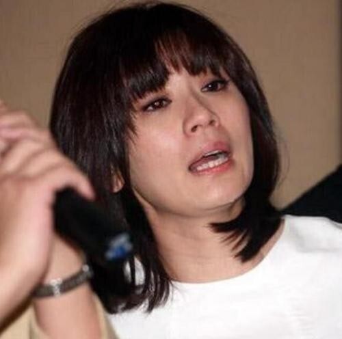 千辛万苦嫁豪门却遭拳打脚踢的八大女星 千辛万苦嫁豪门却遭拳打脚踢的八大女星