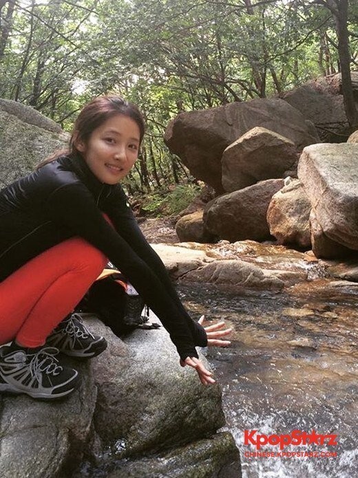 南智贤公开了自己最近登山时拍摄的照片 南智贤公开了自己最近登山时拍摄的照片