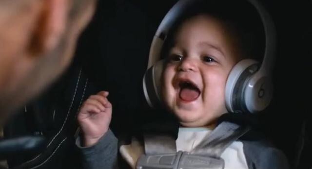 《速度与激情8》中成功抢境的谁？