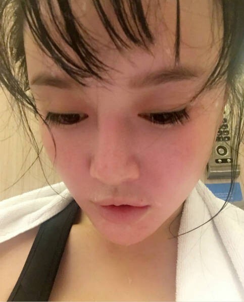 .邹市明妻子是谁?