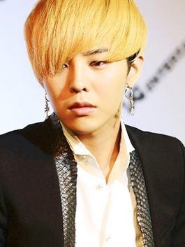 权志龙出生日期