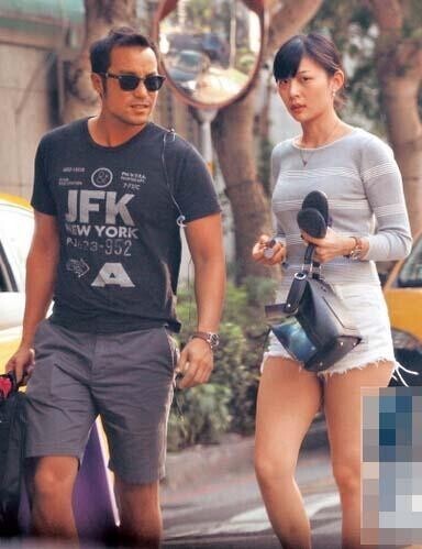 张孝全向女友求婚,她女友是那位? 张孝全向女友求婚,她女友是那位?