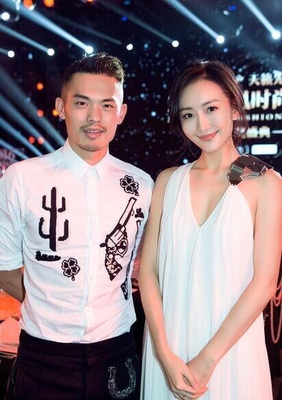 林丹曾与王鸥合影才确认出轨的吗? 林丹曾与王鸥合影才确认出轨的吗?