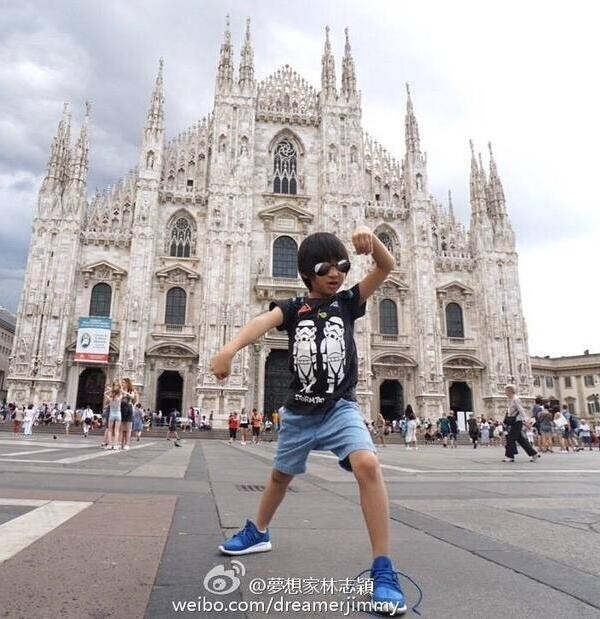 林志颖带着kimi又去游玩了？kimi又长高不少