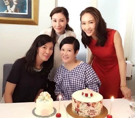 李嘉欣与黎姿竞然同框合影了? 李嘉欣与黎姿竞然同框合影了?