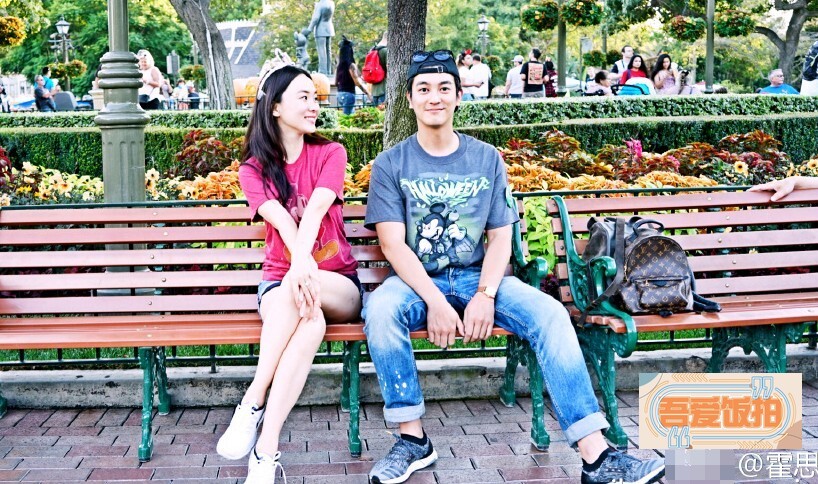 霍思燕一家在迪士尼游玩了,却被辣妈抢镜了? 霍思燕一家在迪士尼游玩了,却被辣妈抢镜了?