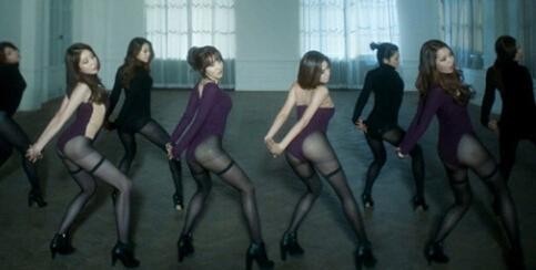 韩国女团为什么MV底线越刷越低,衣服越穿越少? 韩国女团为什么MV底线越刷越低,衣服越穿越少?