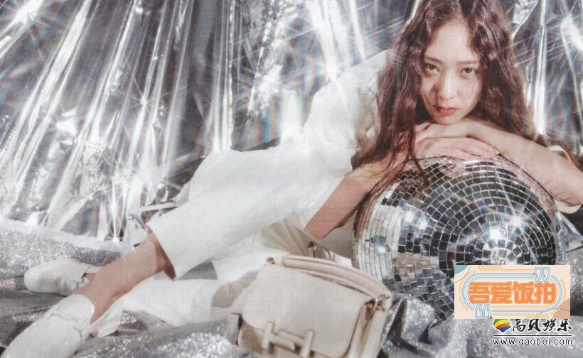 秀晶拍摄首次尝试了复古造型照片？