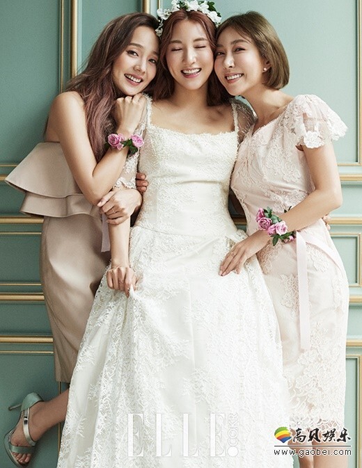 女团S.E.S成员Bada携手某杂志拍摄的婚纱画报于22日正式公开