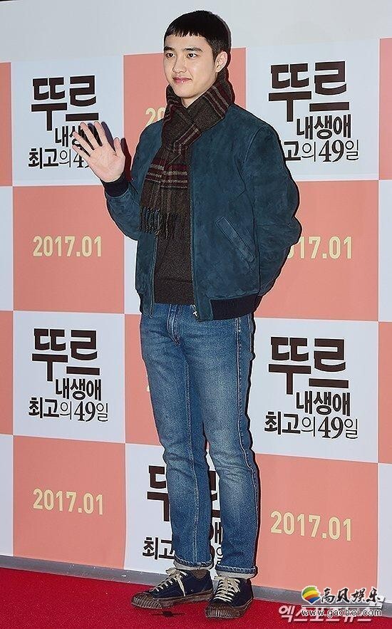 崔雪莉式的狗啃刘海好看吗? 崔雪莉式的狗啃刘海好看吗?