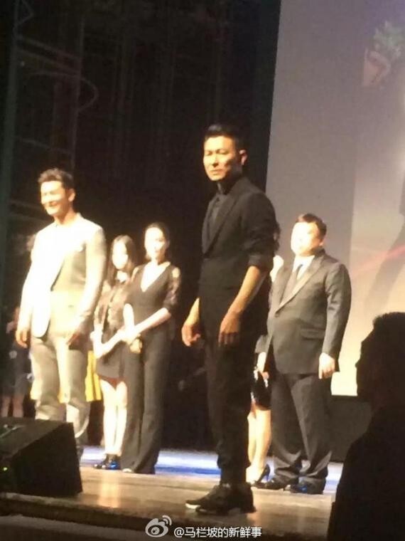 有网友通过微博上传一段刘德华当场发飙的视频 有网友通过微博上传一段刘德华当场发飙的视频