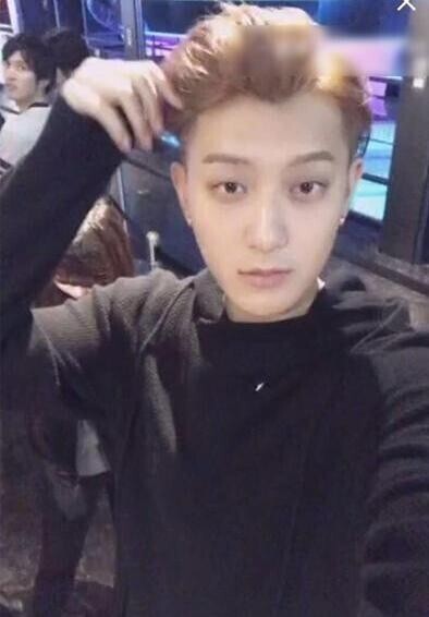 黄子韬发文说要直播去鬼屋? 黄子韬发文说要直播去鬼屋?