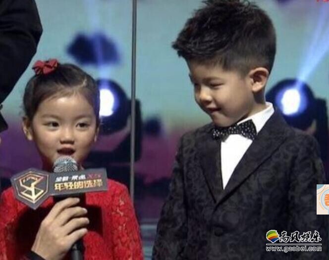 安吉和阿拉蕾一起出席了颁奖典礼? 安吉和阿拉蕾一起出席了颁奖典礼?