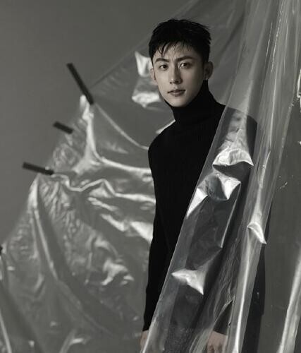 黄景瑜的时尚杂志大片公开了？