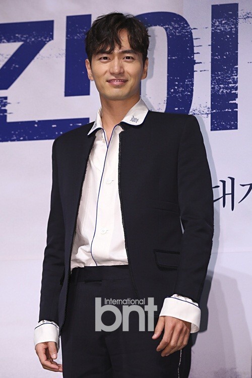 李阵郁确实收到了《七日的新娘》的出演提案 李阵郁确实收到了《七日的新娘》的出演提案