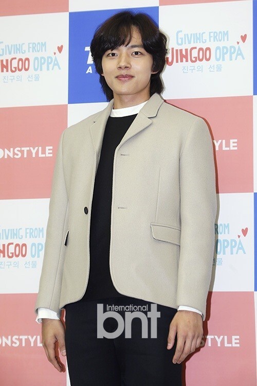 吕珍九确实收到了《Circle》的出演提案 吕珍九确实收到了《Circle》的出演提案