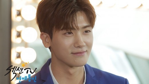 艺人朴炯植亮相MBC节目《SectionTV演艺通信》 艺人朴炯植亮相MBC节目《SectionTV演艺通信》