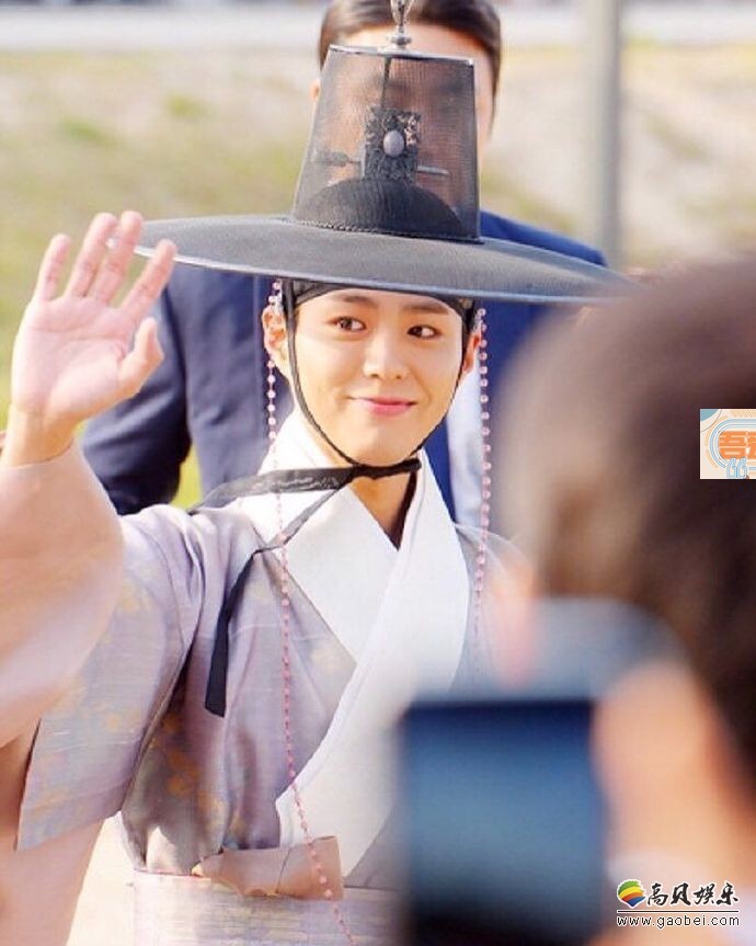 演员朴宝剑在出演电视剧《云画的月光》后,人气水涨船高 演员朴宝剑在出演电视剧《云画的月光》后,人气水涨船高