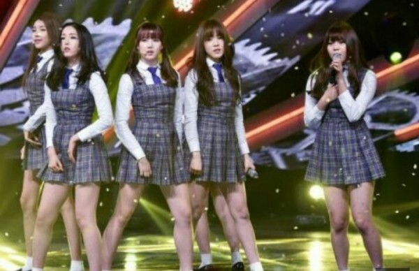 Turbo于5日晚在首尔举行了出道20周年纪念演唱会 Turbo于5日晚在首尔举行了出道20周年纪念演唱会