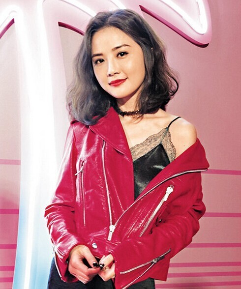 钟欣桐与内地富二代秦奋传出绯闻 钟欣桐与内地富二代秦奋传出绯闻