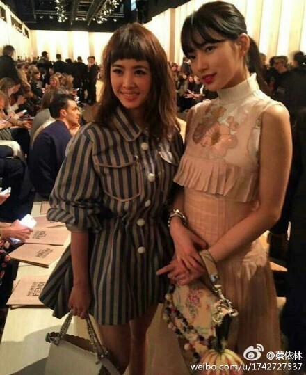 蔡依林日前飞往意大利参加2017年秋冬米兰时装周 蔡依林日前飞往意大利参加2017年秋冬米兰时装周