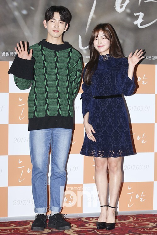 珍荣、智友等出席韩国电影《雪丝》媒体试映会 珍荣、智友等出席韩国电影《雪丝》媒体试映会