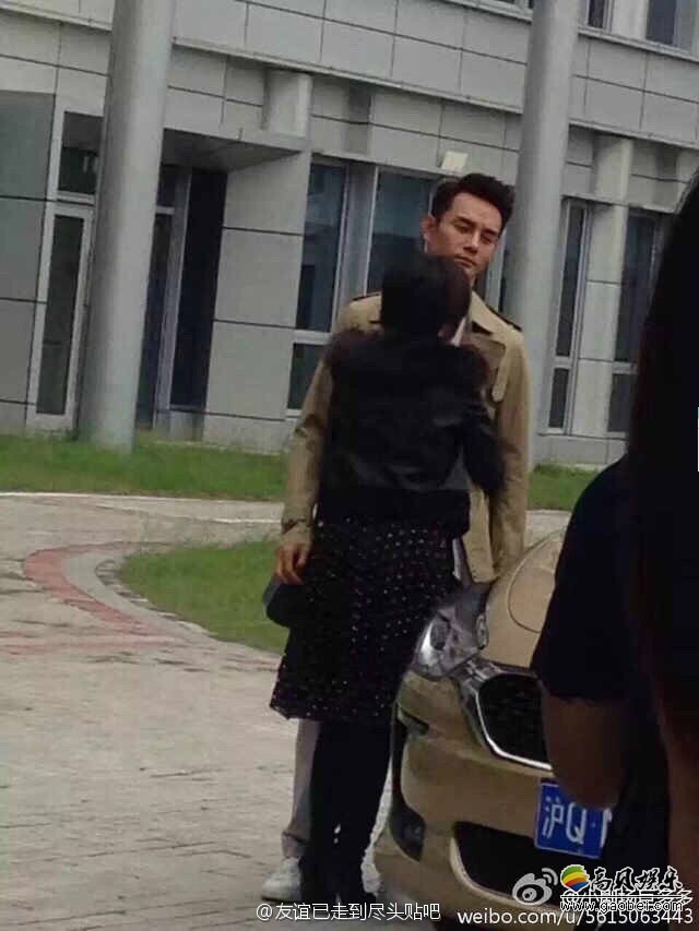 《欢乐颂2》正在热拍中，多位网友晒出路透图