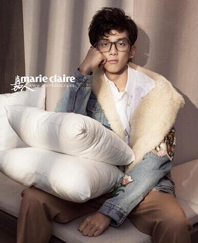 小男神吴磊已经慢慢长成了？