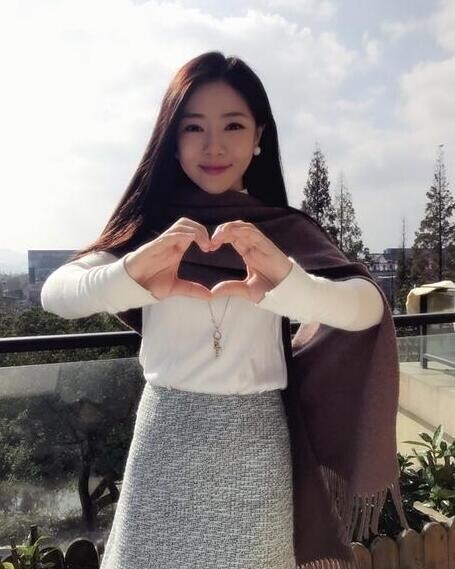 邓家佳正在杭州拍什么电影? 邓家佳正在杭州拍什么电影?