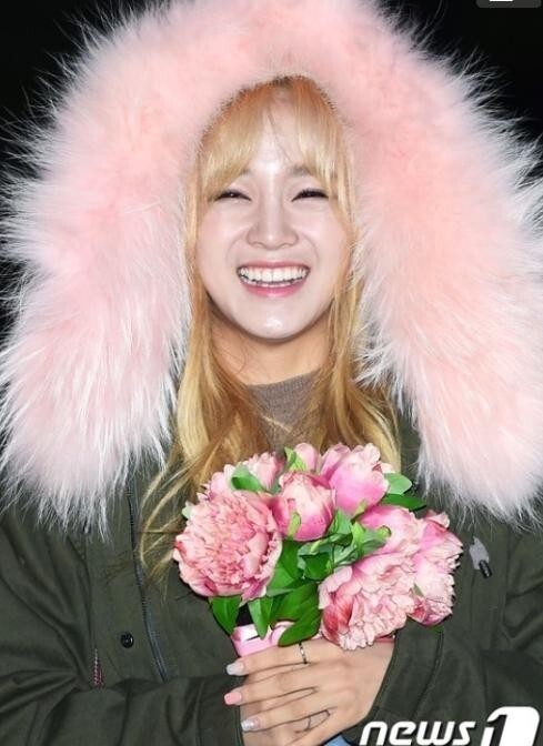 金世正着厚厚的羽绒服现身哪里? 金世正着厚厚的羽绒服现身哪里?