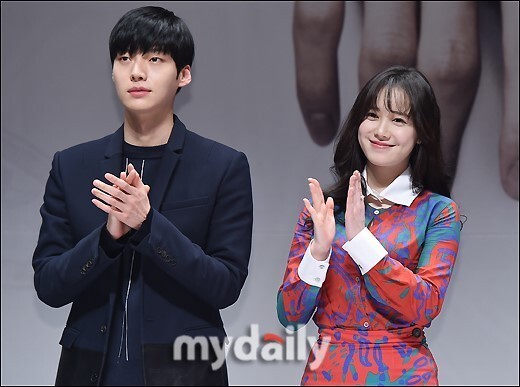 韩国艺人安宰贤与具惠善今天被爆料正在交往 韩国艺人安宰贤与具惠善今天被爆料正在交往